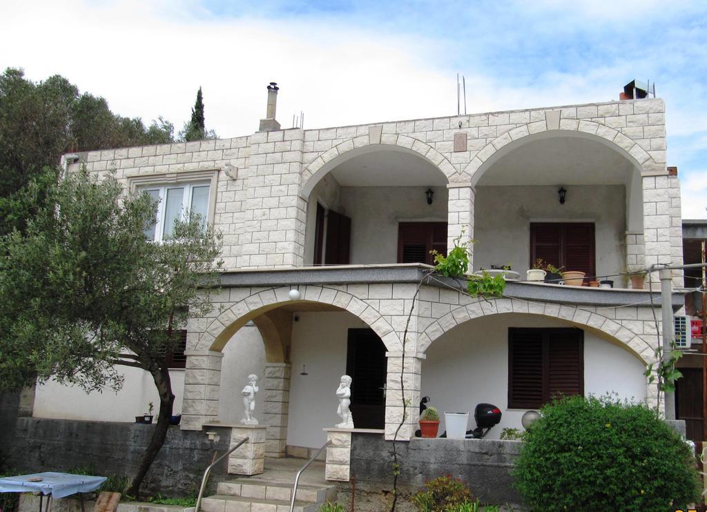 Apartmans And Rooms Dunjini Dvori Korčula Exteriér fotografie