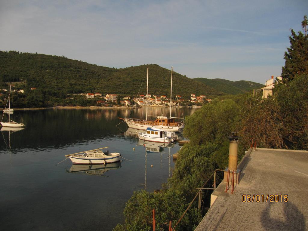 Apartmans And Rooms Dunjini Dvori Korčula Exteriér fotografie