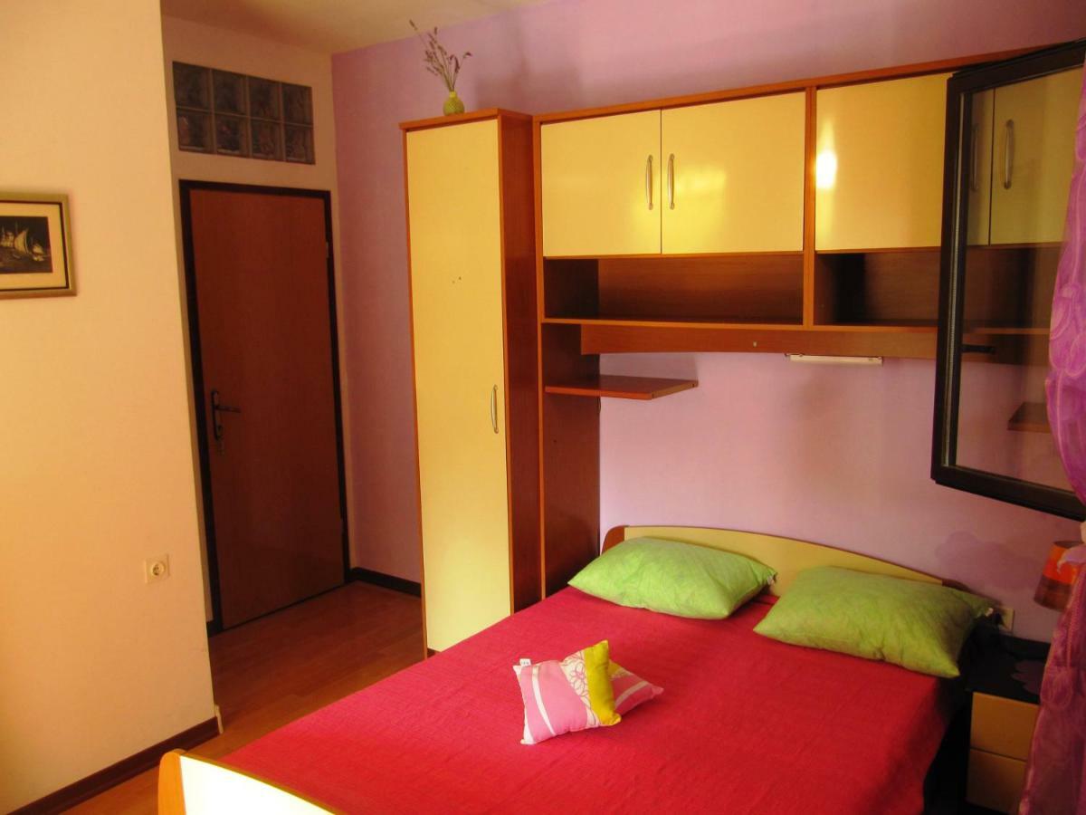 Apartmans And Rooms Dunjini Dvori Korčula Exteriér fotografie