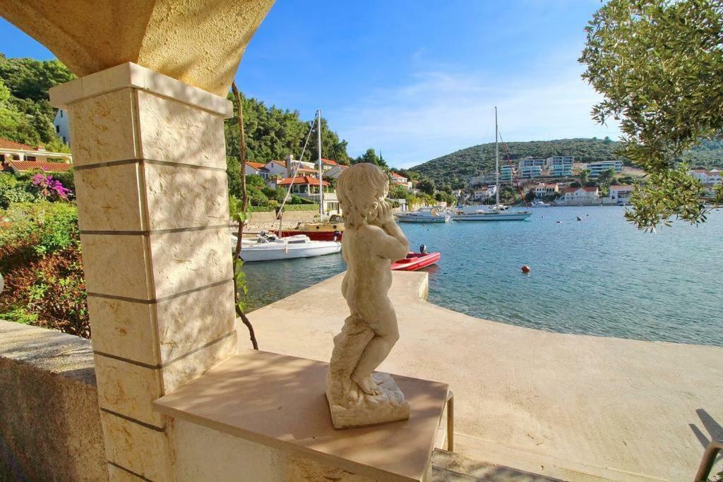 Apartmans And Rooms Dunjini Dvori Korčula Exteriér fotografie